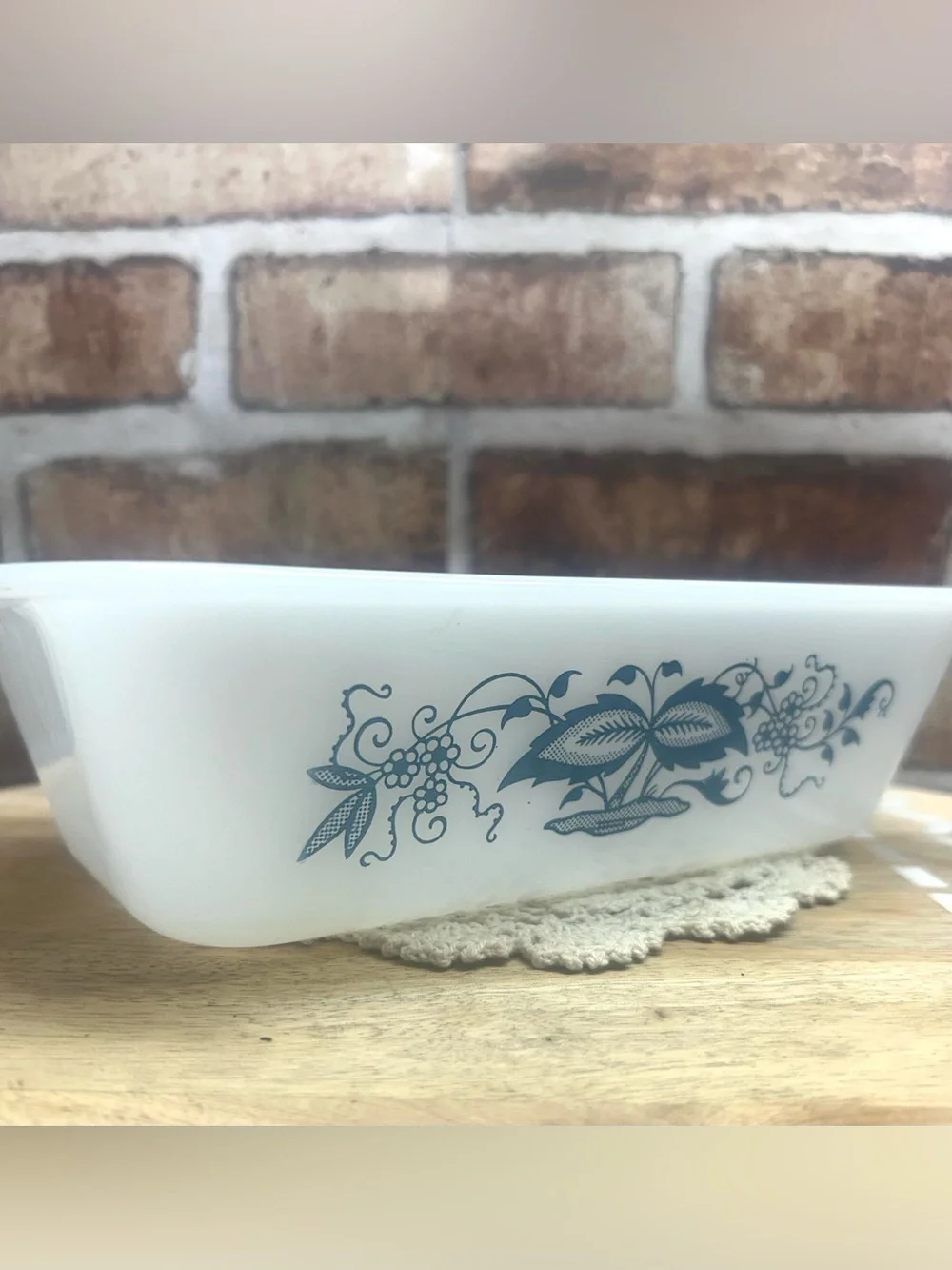 VINTAGE • Glasbake 1.5 Qt Milkglass Bread Baking Retro Blue Onion Glass Loaf Pan